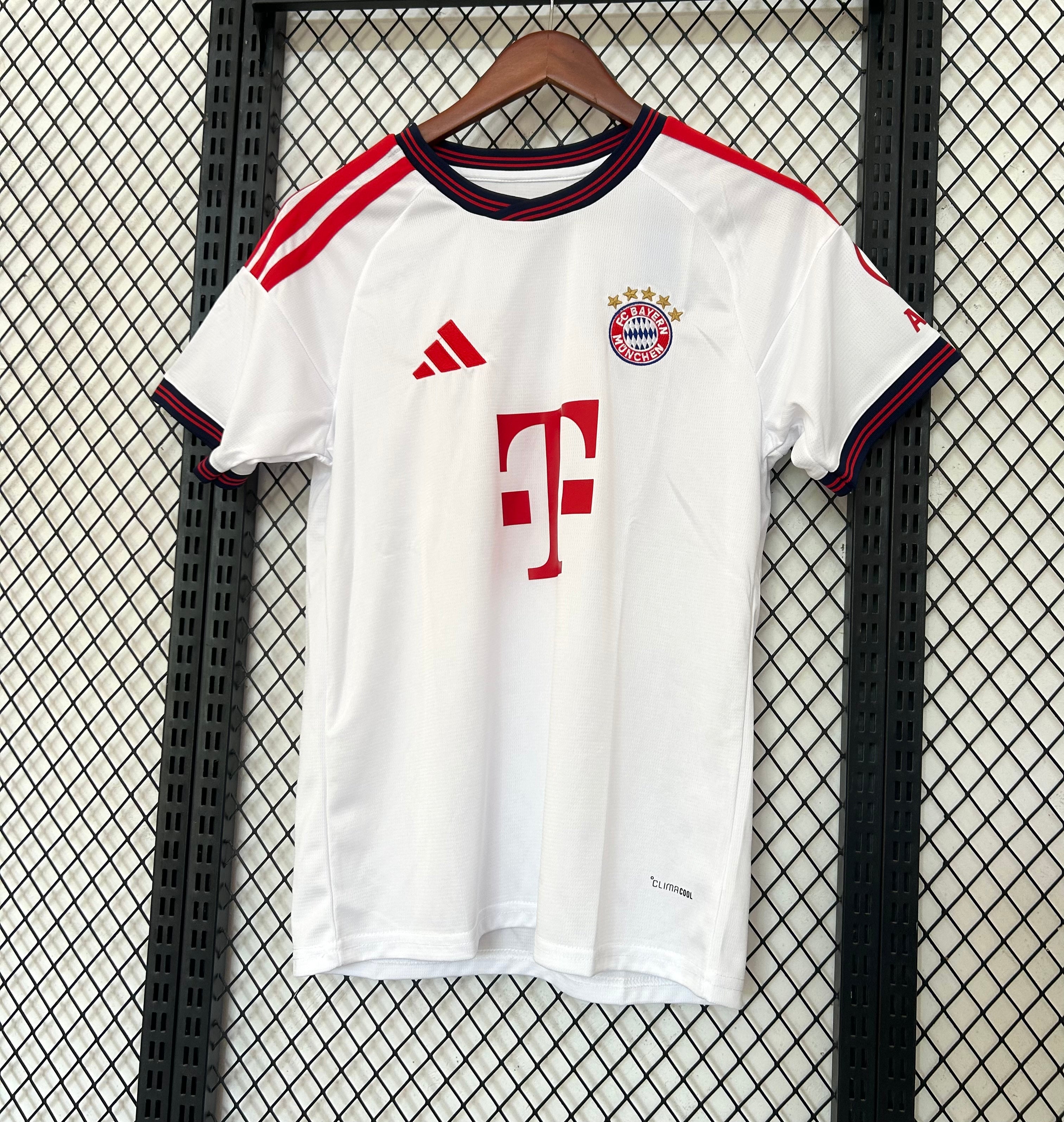 Bayern Munich 2026/27 Away jersey