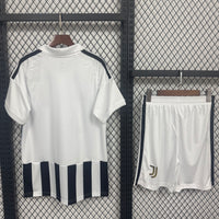 Kids Juve 2026/27 Home Jersey