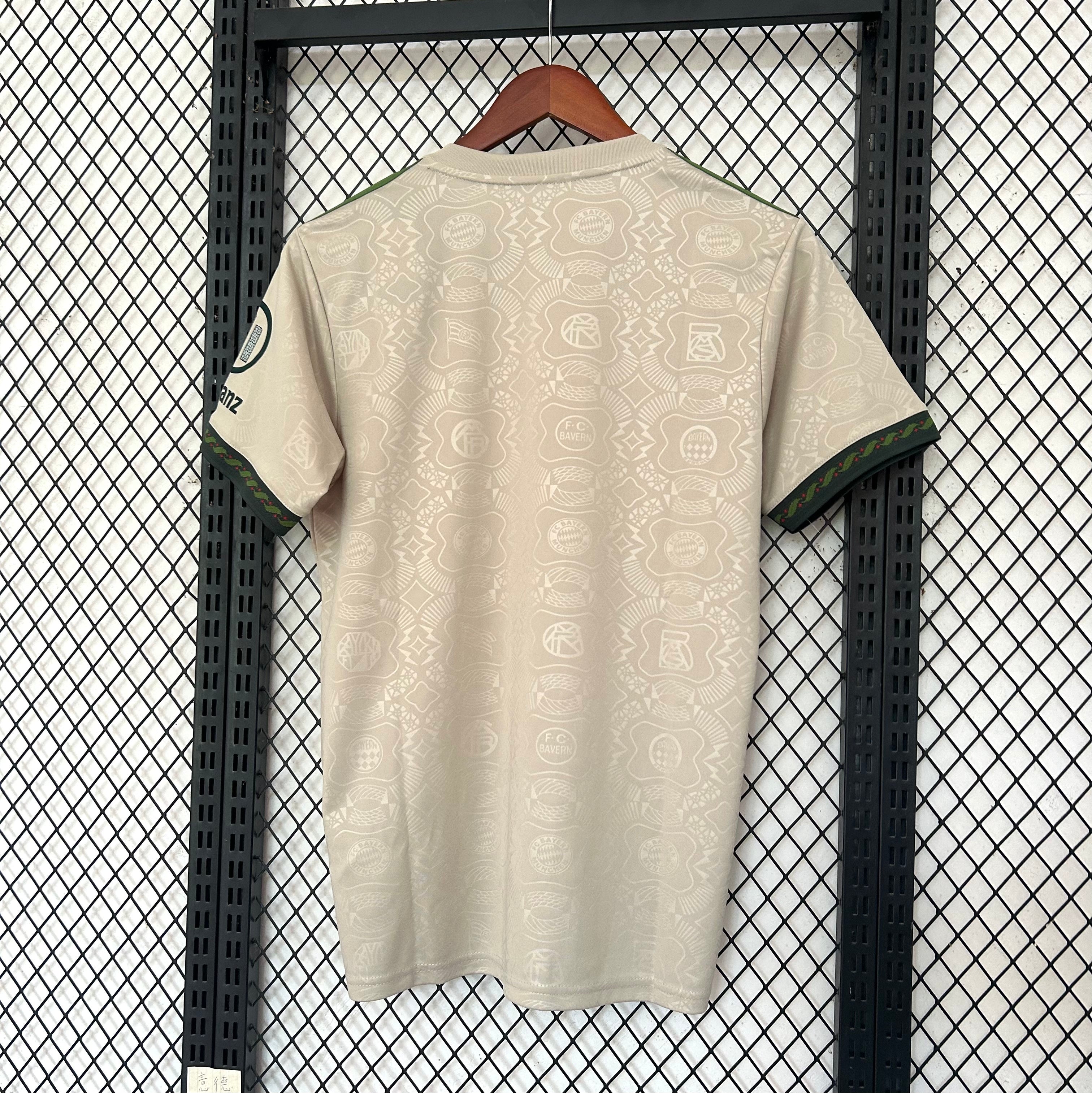 Bayern Munich 2025/26 Oktoberfest jersey