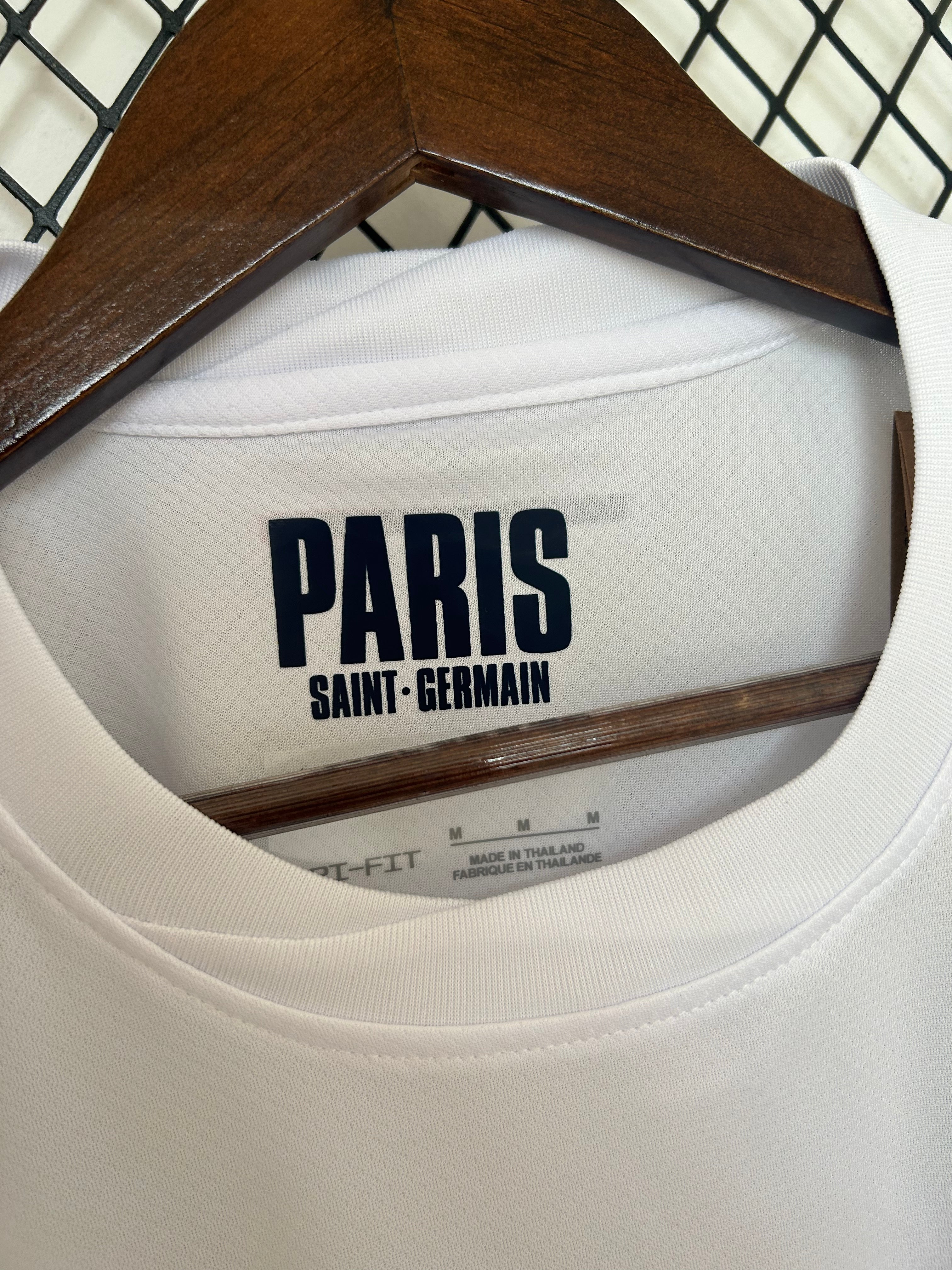 Paris Saint-Germain away 2024/25