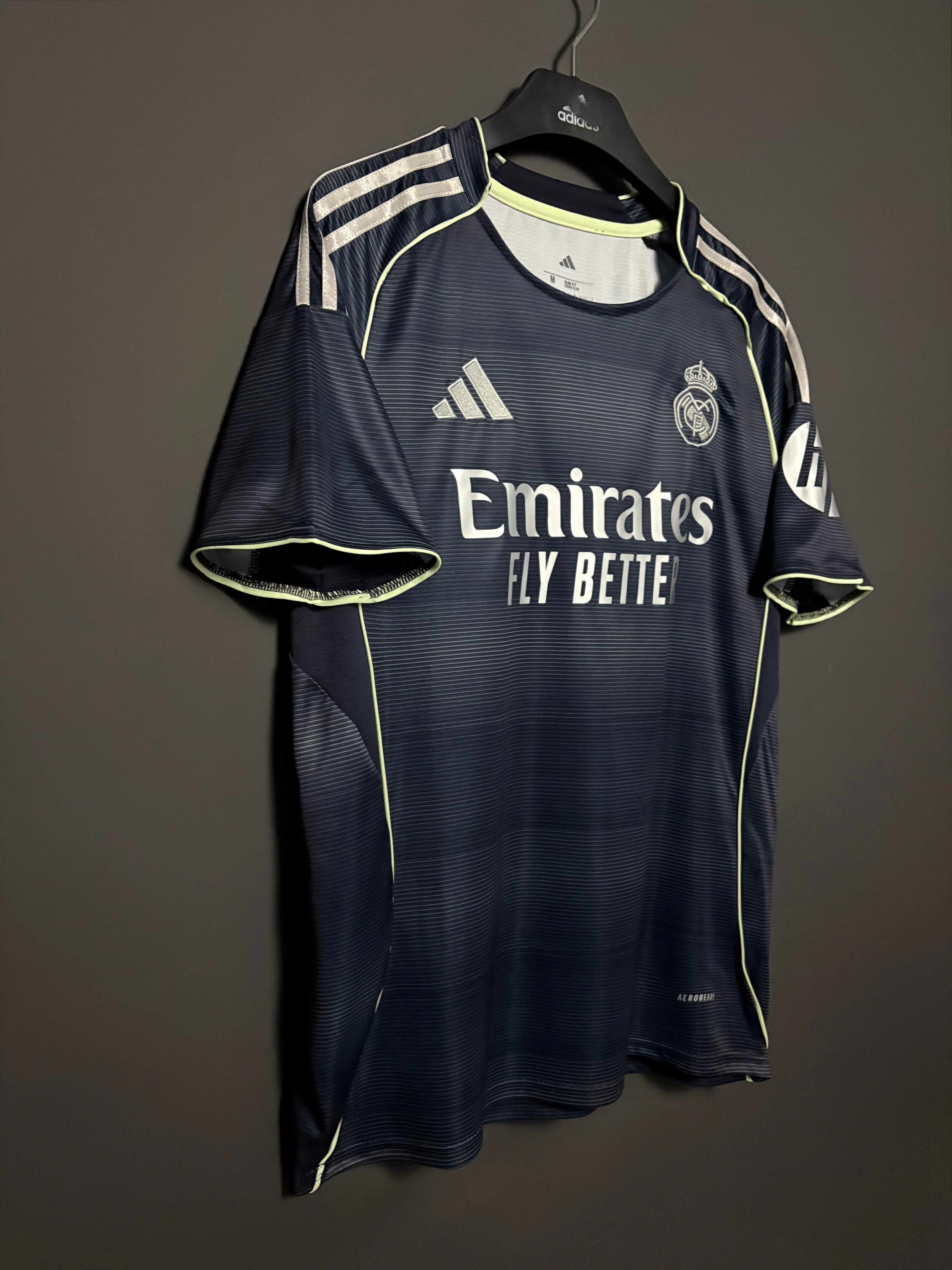 Maglia Real Madrid 2025/26 Away