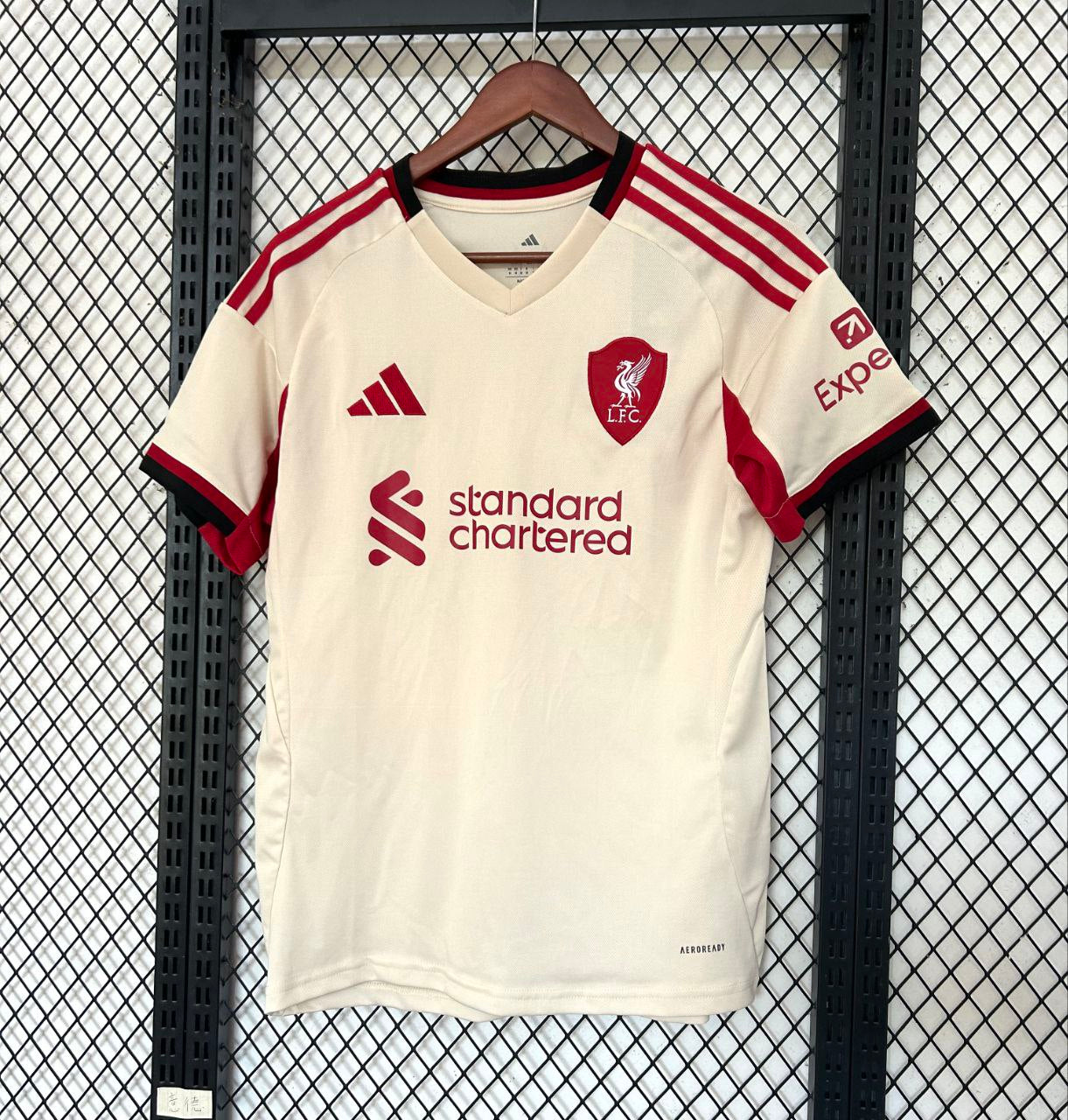 Liverpool 2025/26 Away Jersey