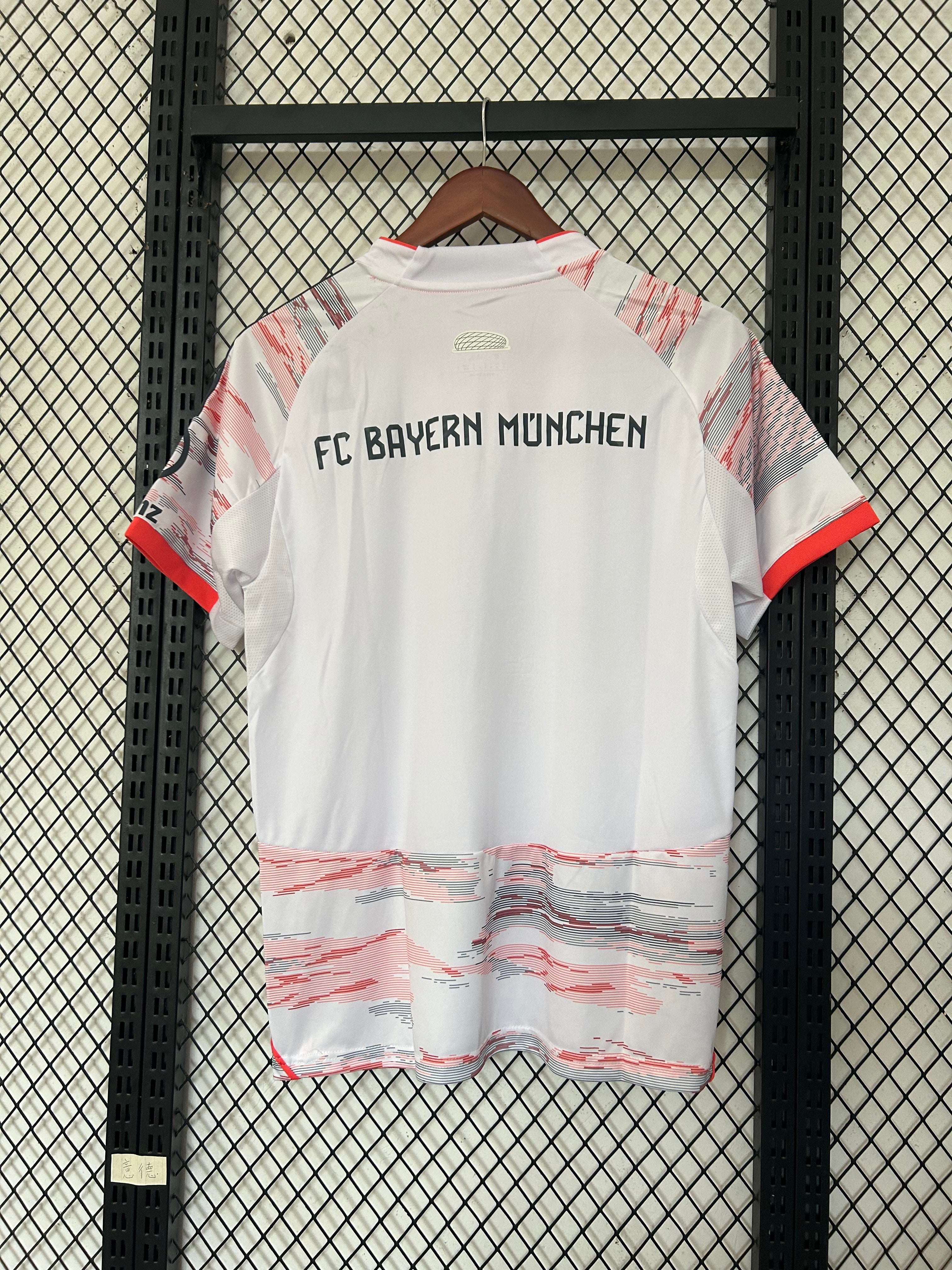 Bayern Munich 2025/26 Away jersey