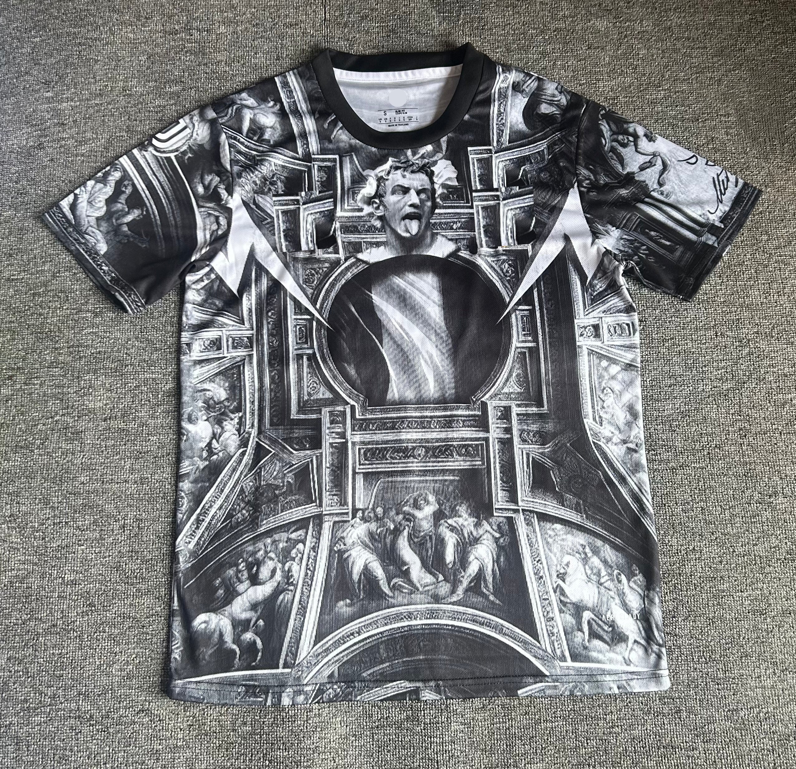 Bianconeri 2025/26 pre match jersey D. PIERO EDITION
