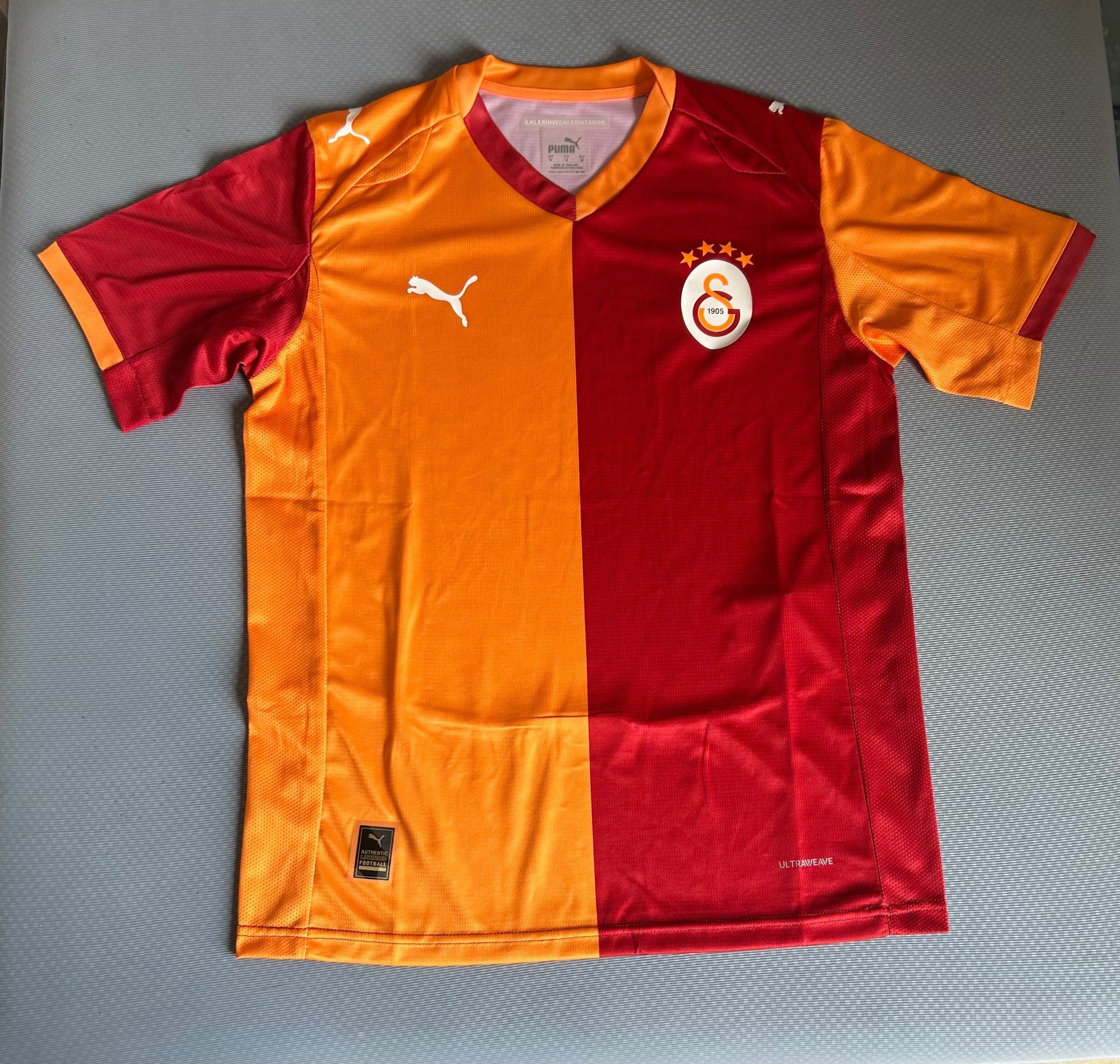 Galatasaray 2025/26 Home jersey