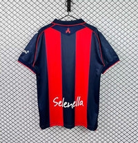 Camiseta local del Bologna 2025/26